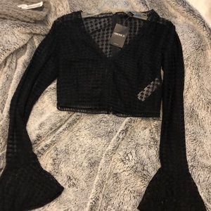 Long sleeve black crop, cute for spring